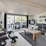 Holiday home Gottfrida - 2km From The Sea By Interhome *