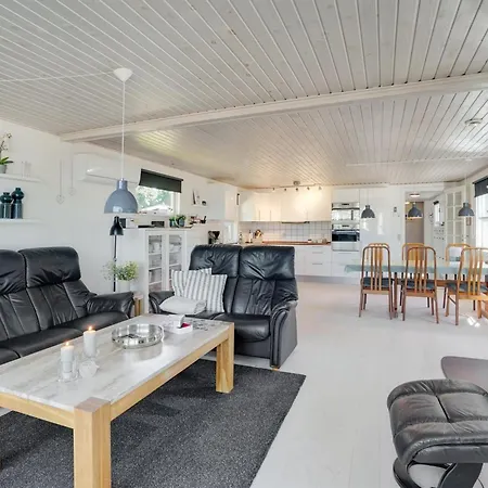 Casa de Férias Gottfrida - 2km From The Sea By Interhome